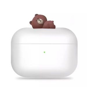 SALE🎉Cute Bear Airpods Pro Silicone White Case